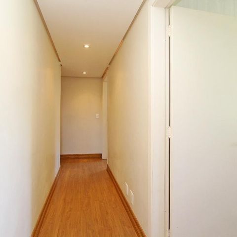 Apartamento para alugar com 192m², 4 quartos e 2 vagasCorredor