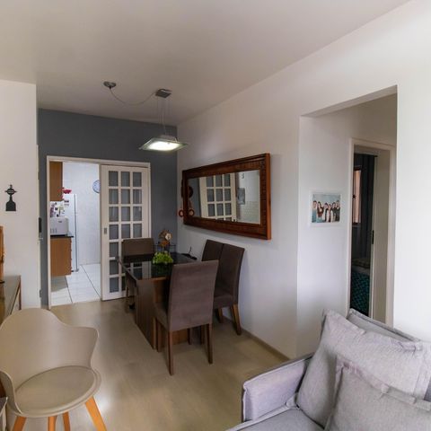 Apartamento à venda com 59m², 2 quartos e 1 vaga Apartamento à venda com 59m², 2 quartos e 1 vagaSala