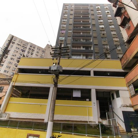 Apartamento à venda com 59m², 2 quartos e 1 vaga Apartamento à venda com 59m², 2 quartos e 1 vagaFachada