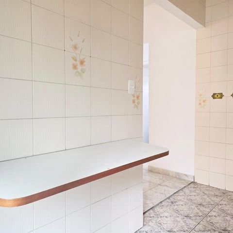Apartamento à venda com 67m², 2 quartos e 1 vagaCozinha 
