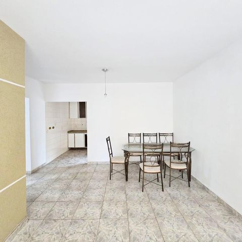 Apartamento à venda com 67m², 2 quartos e 1 vagaSala 
