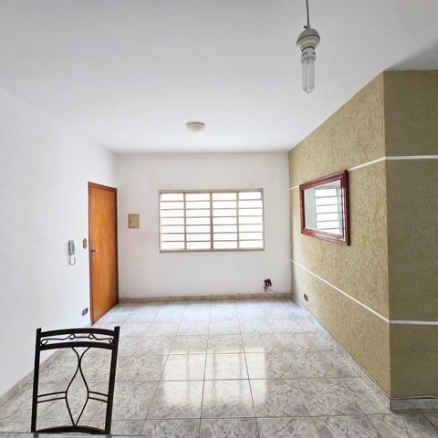 Apartamento à venda com 67m², 2 quartos e 1 vagaSala 