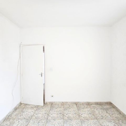 Apartamento à venda com 67m², 2 quartos e 1 vagaQuarto 02