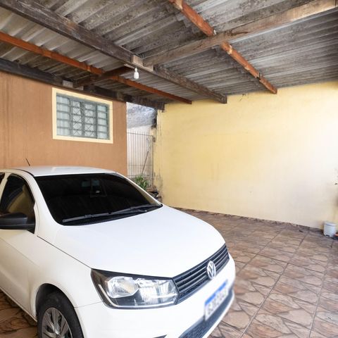Casa à venda com 200m², 2 quartos e 3 vagasGaragem 