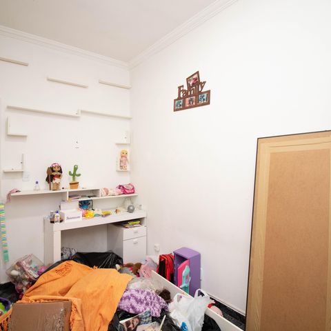 Casa à venda com 539m², 4 quartos e 4 vagas Casa à venda com 539m², 4 quartos e 4 vagasQuarto 3