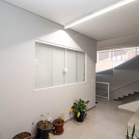 Casa à venda com 539m², 4 quartos e 4 vagas Casa à venda com 539m², 4 quartos e 4 vagasÁrea externa