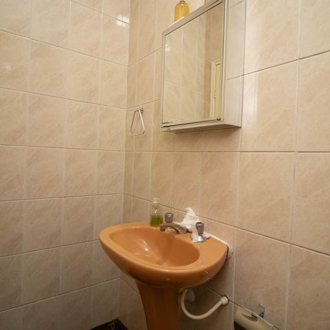 Casa à venda com 539m², 4 quartos e 4 vagas Casa à venda com 539m², 4 quartos e 4 vagasBanheiro da Suíte 2