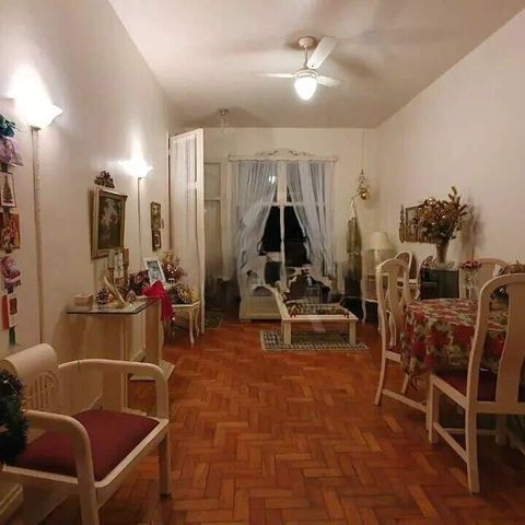 Apartamento à venda com 82m², 2 quartos e sem vaga