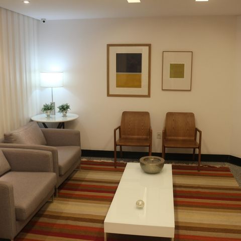 Apartamento à venda com 205m², 4 quartos e 3 vagasHall social
