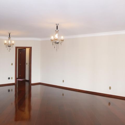 Apartamento à venda com 205m², 4 quartos e 3 vagasSala
