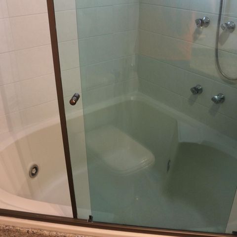 Apartamento à venda com 205m², 4 quartos e 3 vagasBanheiro da Suíte 2