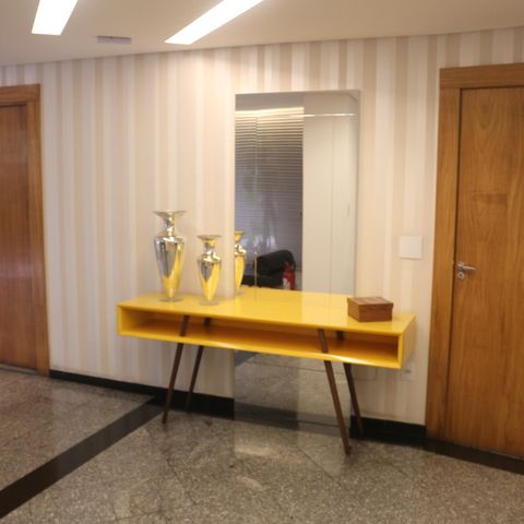 Apartamento à venda com 205m², 4 quartos e 3 vagasHall social