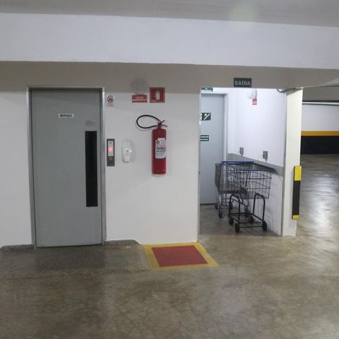 Apartamento à venda com 205m², 4 quartos e 3 vagasGaragem
