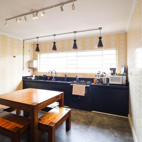 Casa à venda com 215m², 3 quartos e 4 vagas