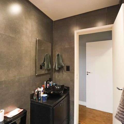 Casa à venda com 215m², 3 quartos e 4 vagas