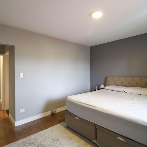 Casa à venda com 215m², 3 quartos e 4 vagas