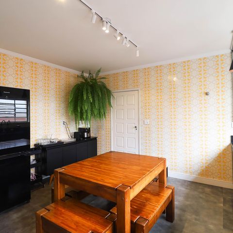 Casa à venda com 215m², 3 quartos e 4 vagas