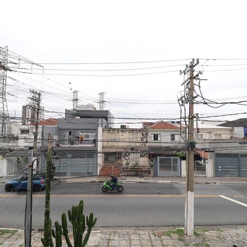 Casa à venda com 215m², 3 quartos e 4 vagas