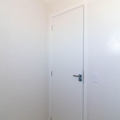 Apartamento à venda com 80m², 2 quartos e 1 vaga Apartamento à venda com 80m², 2 quartos e 1 vagaBanheiro