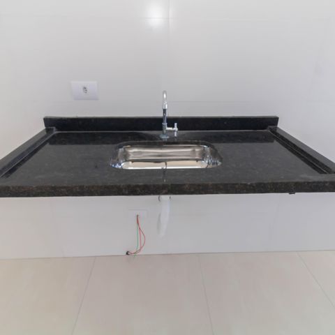 Apartamento à venda com 80m², 2 quartos e 1 vaga Apartamento à venda com 80m², 2 quartos e 1 vagaCozinha e Área de Serviço