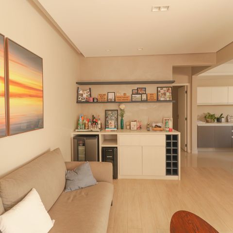 Casa à venda com 165m², 3 quartos e 2 vagas Casa à venda com 165m², 3 quartos e 2 vagasSala