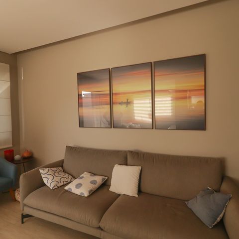 Casa à venda com 165m², 3 quartos e 2 vagas Casa à venda com 165m², 3 quartos e 2 vagasSala
