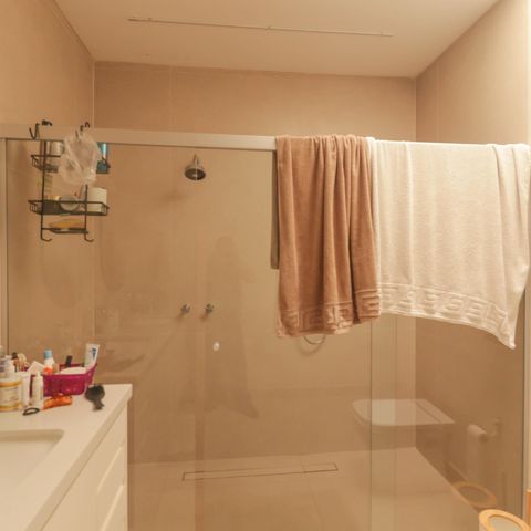 Casa à venda com 165m², 3 quartos e 2 vagas Casa à venda com 165m², 3 quartos e 2 vagasSuíte