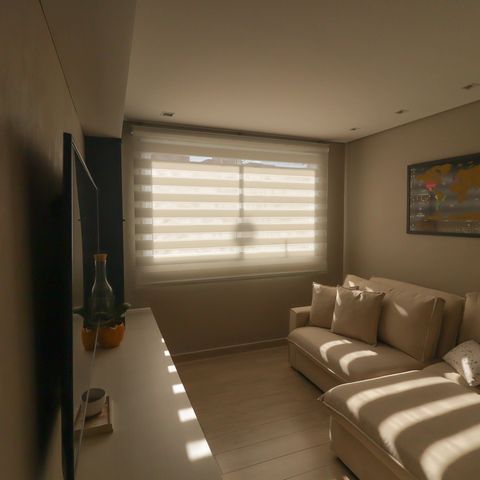 Casa à venda com 165m², 3 quartos e 2 vagas Casa à venda com 165m², 3 quartos e 2 vagasSala