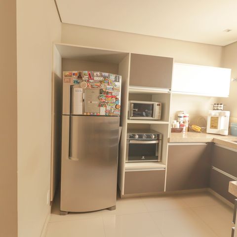 Casa à venda com 165m², 3 quartos e 2 vagas Casa à venda com 165m², 3 quartos e 2 vagasCozinha e Área de Serviço