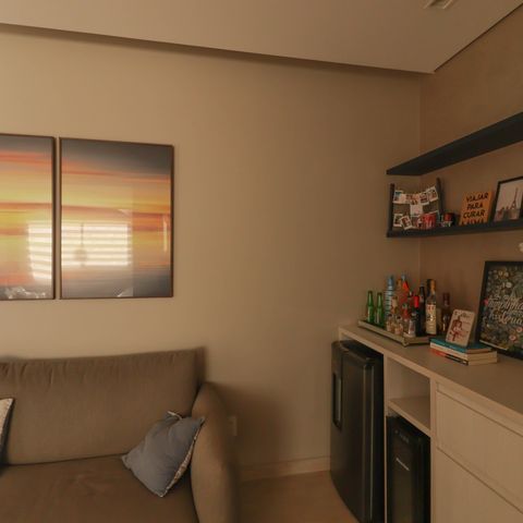 Casa à venda com 165m², 3 quartos e 2 vagas Casa à venda com 165m², 3 quartos e 2 vagasSala