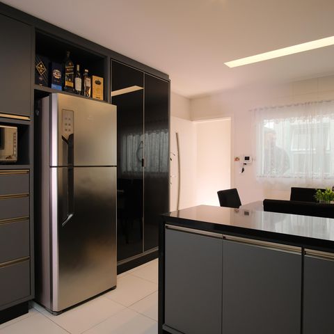 Casa à venda com 320m², 4 quartos e 7 vagasCozinha