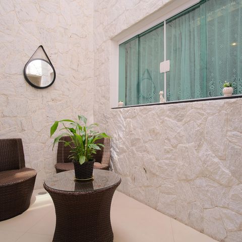 Casa à venda com 320m², 4 quartos e 7 vagasJardim de Inverno