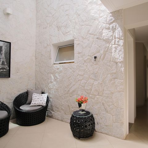 Casa à venda com 320m², 4 quartos e 7 vagasSala