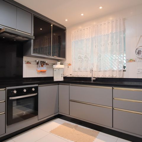 Casa à venda com 320m², 4 quartos e 7 vagasCozinha