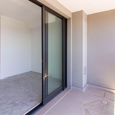 Studio à venda com 27m², 1 quarto e sem vaga Studio à venda com 27m², 1 quarto e sem vagaVaranda