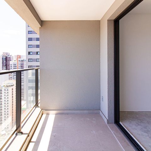 Studio à venda com 27m², 1 quarto e sem vaga Studio à venda com 27m², 1 quarto e sem vagaVaranda