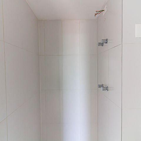 Studio à venda com 27m², 1 quarto e sem vaga Studio à venda com 27m², 1 quarto e sem vagaBanheiro