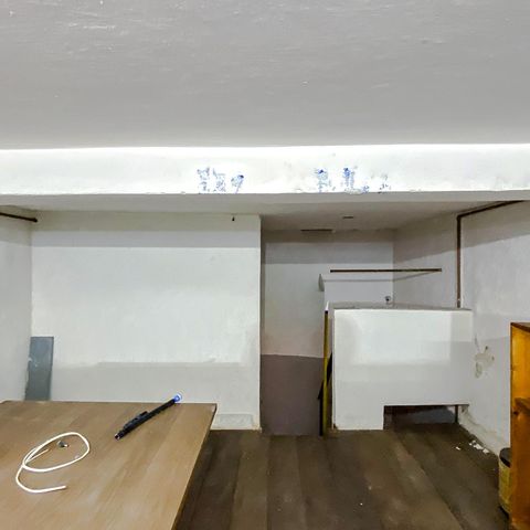 Apartamento à venda com 165m², 2 quartos e 2 vagas Apartamento à venda com 165m², 2 quartos e 2 vagasEscritório