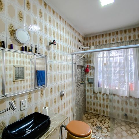 Apartamento à venda com 165m², 2 quartos e 2 vagas Apartamento à venda com 165m², 2 quartos e 2 vagasBanheiro