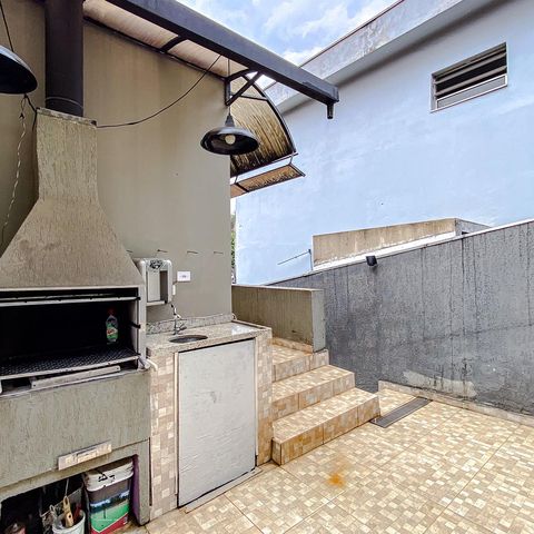 Apartamento à venda com 165m², 2 quartos e 2 vagas Apartamento à venda com 165m², 2 quartos e 2 vagasÁrea externa
