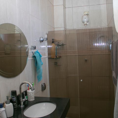 Apartamento à venda com 170m², 3 quartos e 2 vagasBanheiro da Suíte