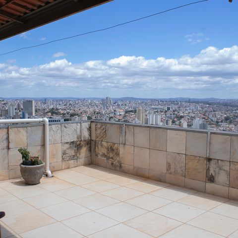 Apartamento à venda com 170m², 3 quartos e 2 vagasCobertura