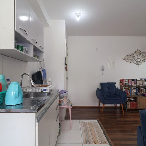 Apartamento à venda com 48m², 2 quartos e 1 vaga Apartamento à venda com 48m², 2 quartos e 1 vagaCozinha