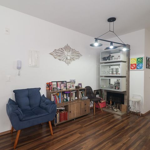Apartamento à venda com 48m², 2 quartos e 1 vaga Apartamento à venda com 48m², 2 quartos e 1 vagaSala