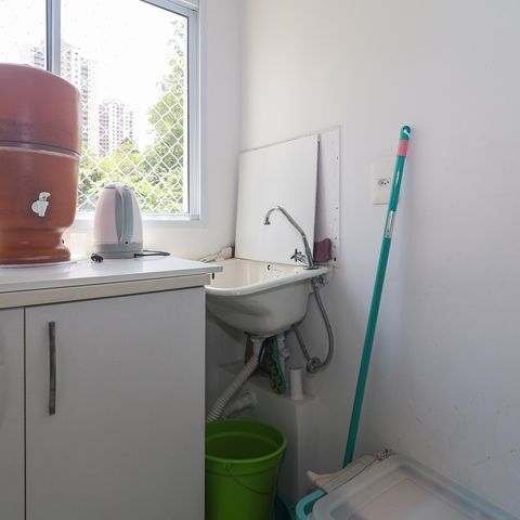 Apartamento à venda com 48m², 2 quartos e 1 vaga Apartamento à venda com 48m², 2 quartos e 1 vagaÁrea de Serviço