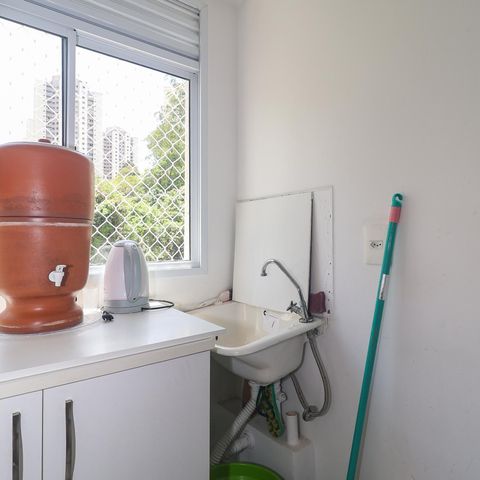 Apartamento à venda com 48m², 2 quartos e 1 vaga Apartamento à venda com 48m², 2 quartos e 1 vagaÁrea de Serviço