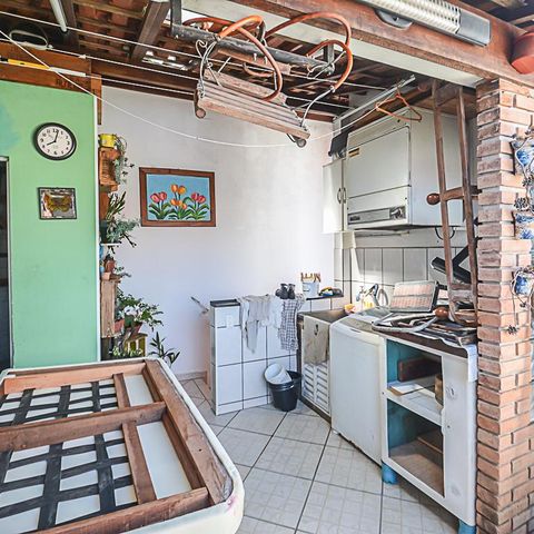 Casa à venda com 137m², 3 quartos e 2 vagas