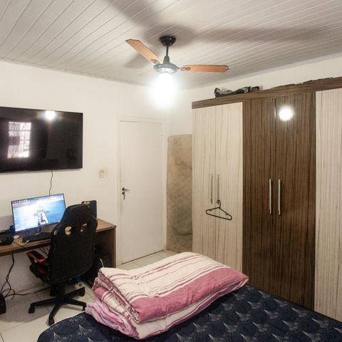 Casa à venda com 105m², 2 quartos e 2 vagas Casa à venda com 105m², 2 quartos e 2 vagasQuarto