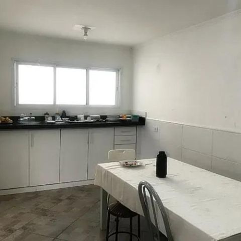 Casa à venda com 300m², 4 quartos e 2 vagas Casa à venda com 300m², 4 quartos e 2 vagasFoto 18