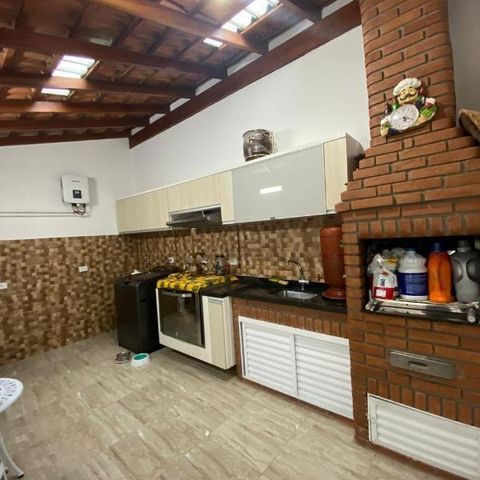 Casa à venda com 228m², 3 quartos e 4 vagasFoto 07